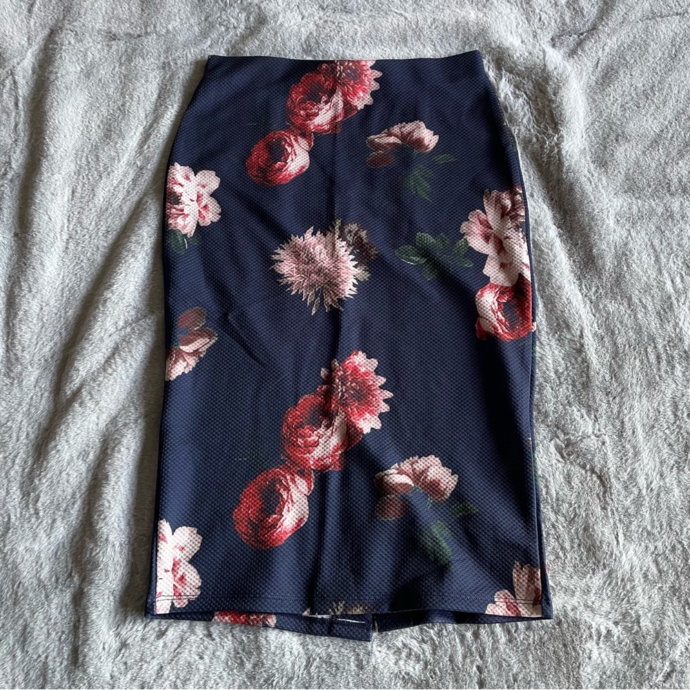 Dex - Floral Navy Skirt